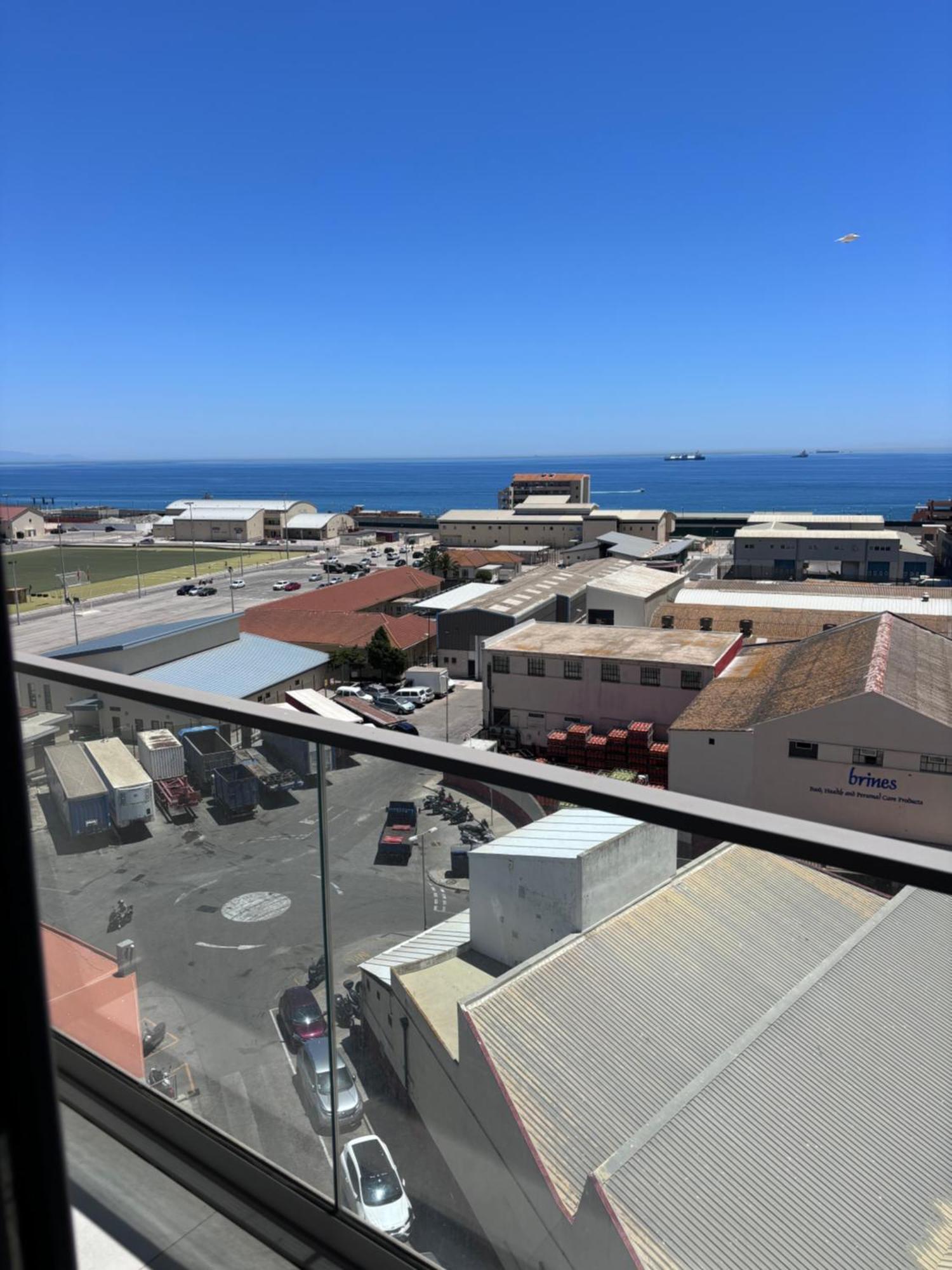 The Hub Apartment Gibraltar Luaran gambar